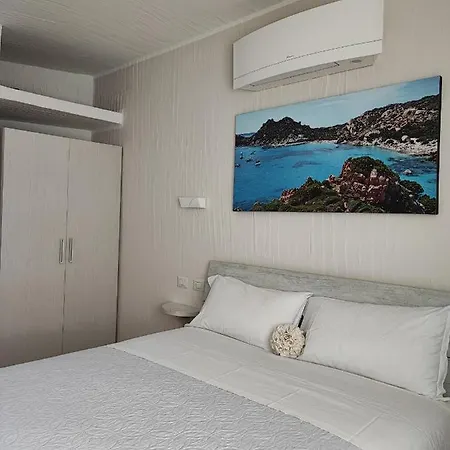 Antica Isola 3* أولبيا