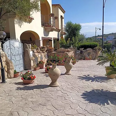 Antica Isola Bed & Breakfast 3*