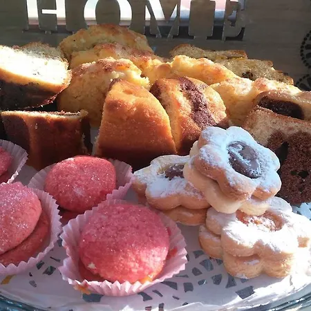 Antica Isola לינה וארוחת בוקר אולביה